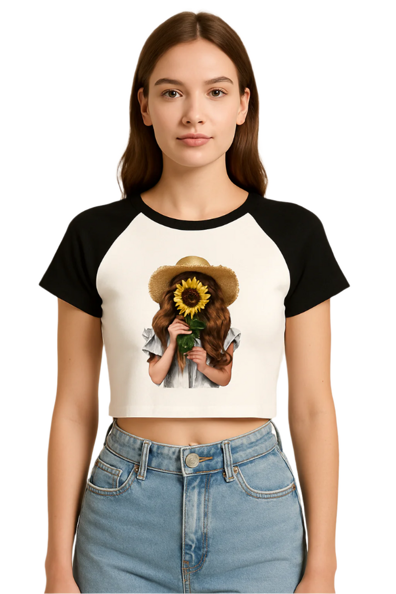 Sunflower Graphic Raglan Crop Top – Casual Summer Style