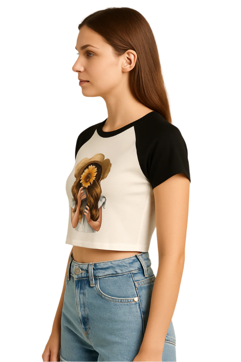 Sunflower Graphic Raglan Crop Top – Casual Summer Style